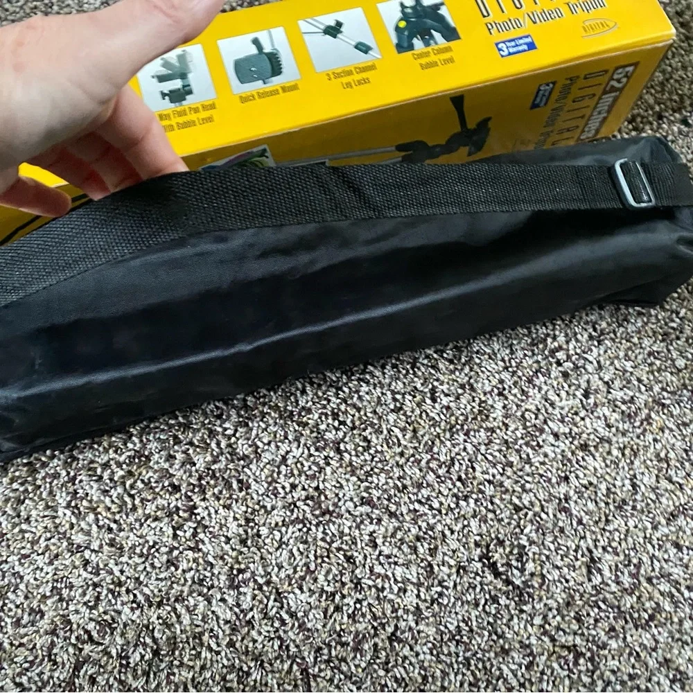52” digital video/photo tripod
